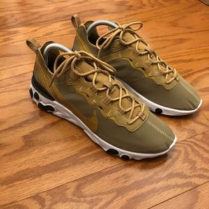 Nike element react 55 metallic gold size 8